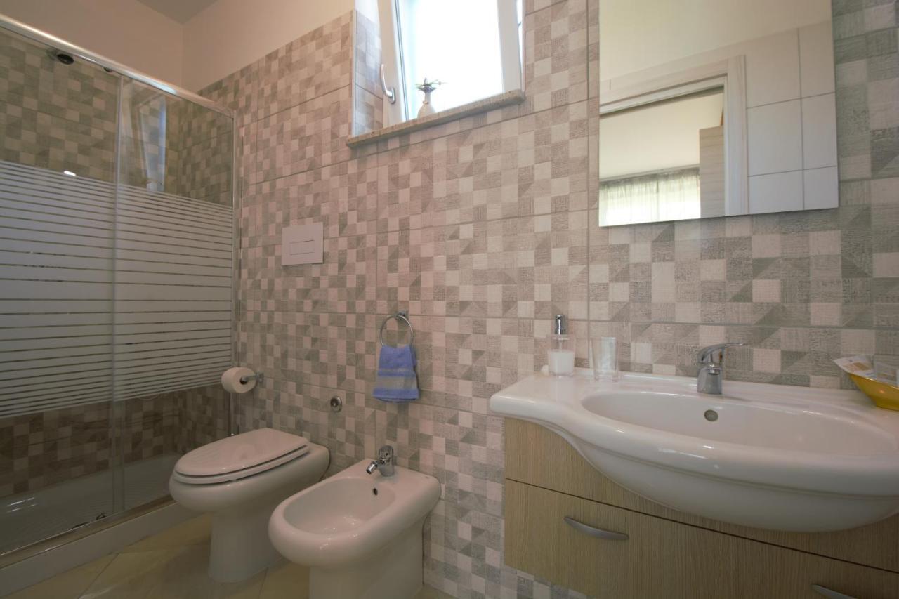 Askia Rooms & Breakfast アシェーア エクステリア 写真