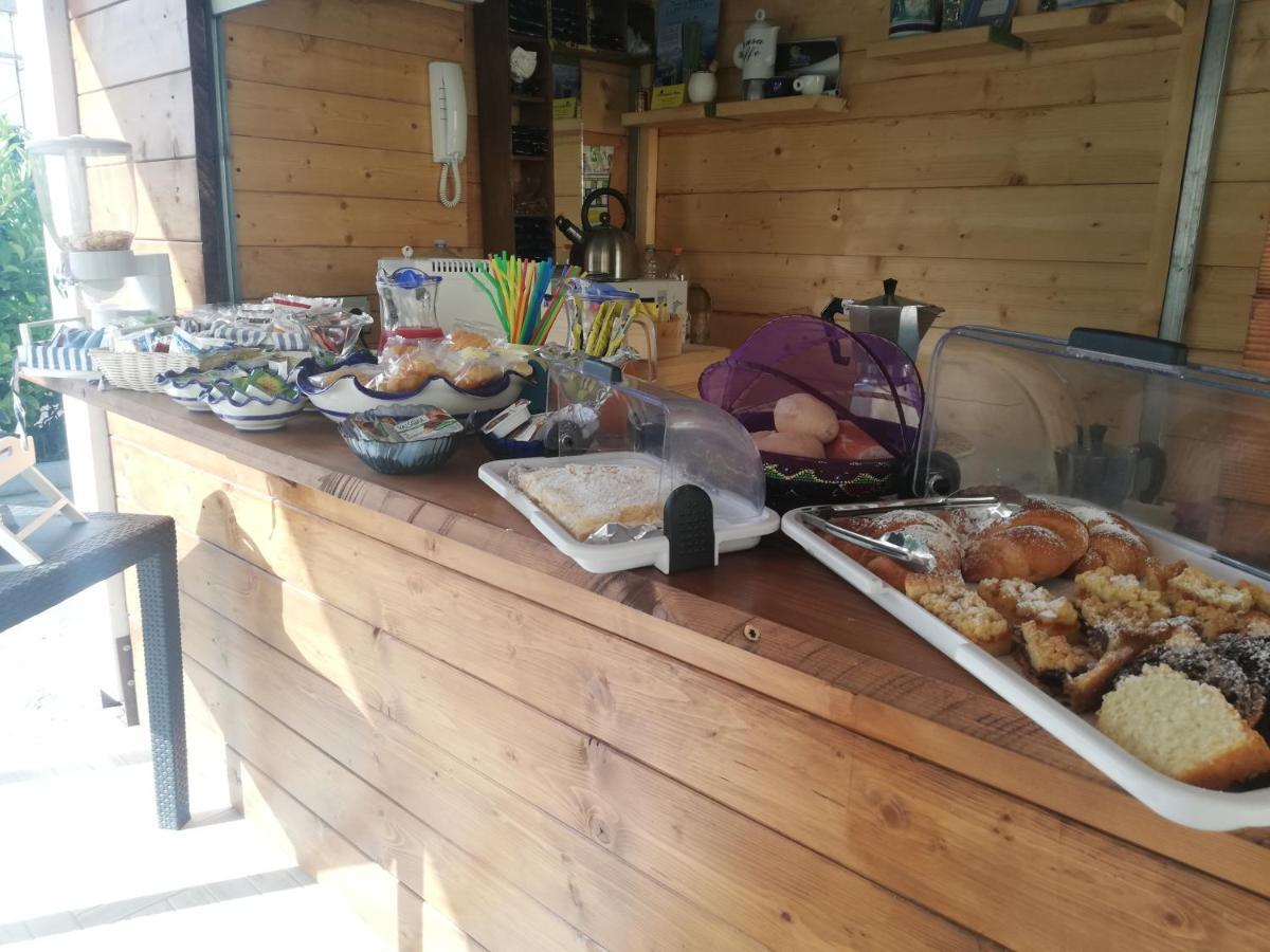 Askia Rooms & Breakfast アシェーア エクステリア 写真